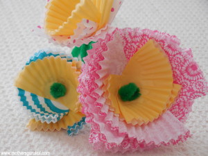 cupcake liner flower-10