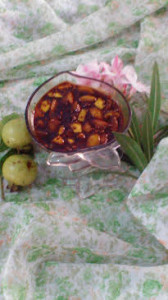 Peru che Lonche or Guava Pickle