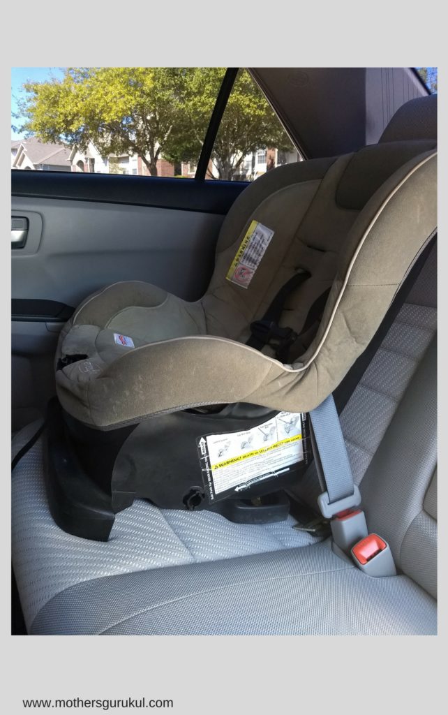 common mistakes parents do while using a car seat